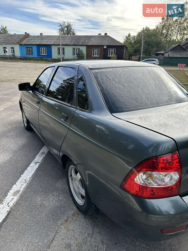 Седан ВАЗ / Lada 2170 Priora 2008 в Лебедине