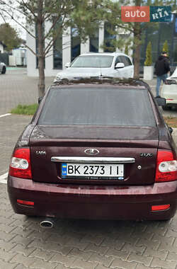 Седан ВАЗ 2170 Priora 2011 в 