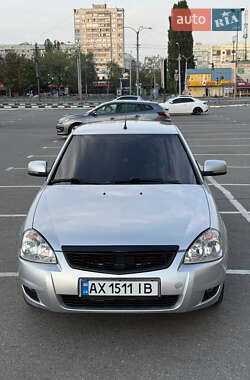 Седан ВАЗ 2170 Priora 2013 в Харкові