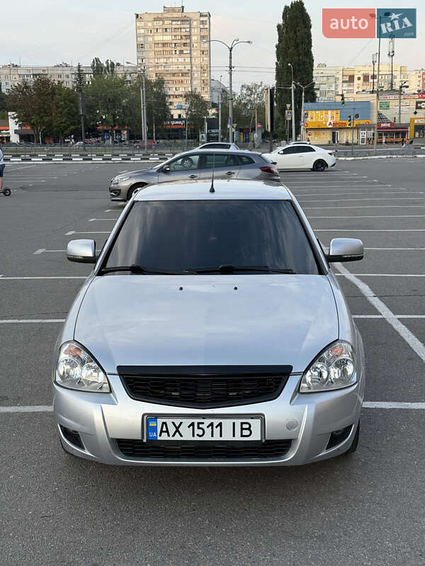 ВАЗ / Lada 2170 Priora 2013 ВАЗ / Lada 2170 Priora 2013