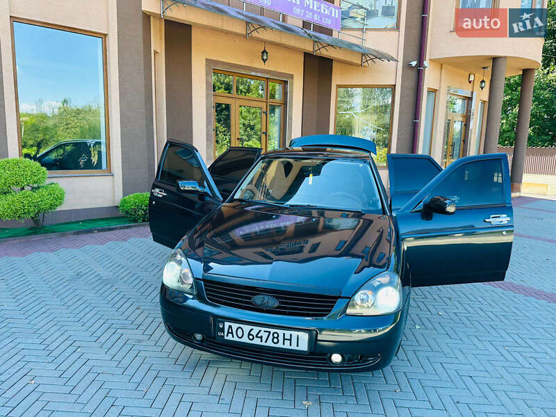Седан ВАЗ 2170 Priora 2008 в 