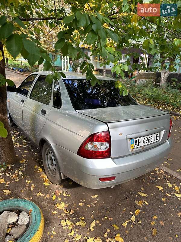 Седан ВАЗ / Lada 2170 Priora 2010 в Кривом Роге
