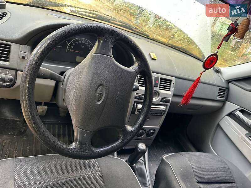 Седан ВАЗ / Lada 2170 Priora 2010 в Кривом Роге