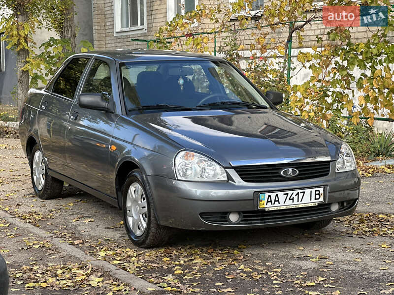 Седан ВАЗ / Lada 2170 Priora 2008 в Новом Буге фото 5 Седан ВАЗ / Lada 2170 Priora 2008 в Новом Буге