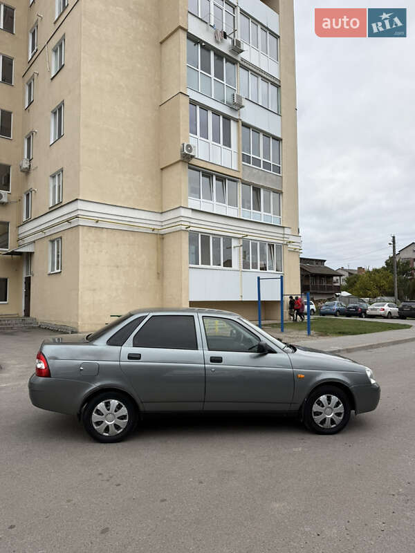 Седан ВАЗ / Lada 2170 Priora 2008 в Чернігові фото 5 Седан ВАЗ / Lada 2170 Priora 2008 в Чернігові