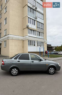 Седан ВАЗ / Lada 2170 Priora 2008 в  фото 5 Седан ВАЗ / Lada 2170 Priora 2008 в