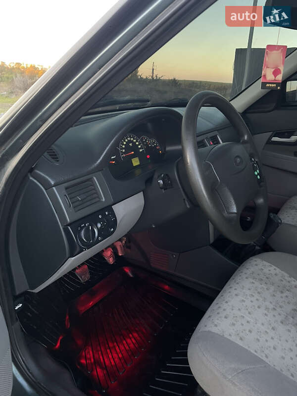 Седан ВАЗ / Lada 2170 Priora 2009 в Волочиске фото 9 Седан ВАЗ / Lada 2170 Priora 2009 в Волочиске