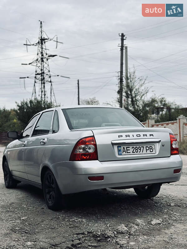 Седан ВАЗ / Lada 2170 Priora 2007 в Запорожье