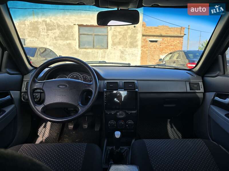 Седан ВАЗ / Lada 2170 Priora 2011 в Николаеве фото 3 Седан ВАЗ / Lada 2170 Priora 2011 в Николаеве
