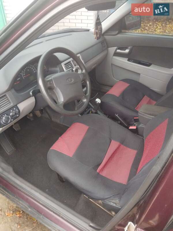 Седан ВАЗ / Lada 2170 Priora 2011 в Пирятине фото 6 Седан ВАЗ / Lada 2170 Priora 2011 в Пирятине