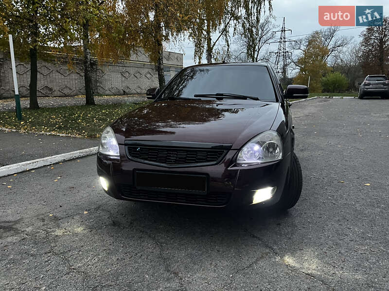 Седан ВАЗ / Lada 2170 Priora 2010 в Конотопі фото 17 Седан ВАЗ / Lada 2170 Priora 2010 в Конотопі