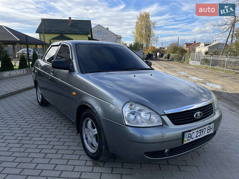 Седан ВАЗ / Lada 2170 Priora 2007 в Львове фото 3 Седан ВАЗ / Lada 2170 Priora 2007 в Львове