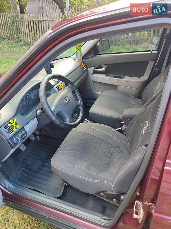 Седан ВАЗ / Lada 2170 Priora 2008 в Ромнах фото 4 Седан ВАЗ / Lada 2170 Priora 2008 в Ромнах