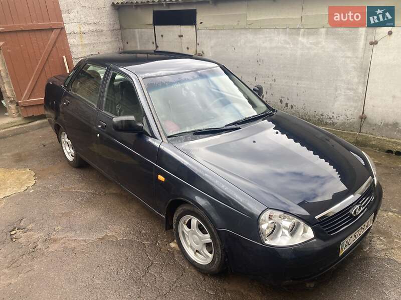 Седан ВАЗ / Lada 2170 Priora 2008 в Нововолынске фото 14 Седан ВАЗ / Lada 2170 Priora 2008 в Нововолынске