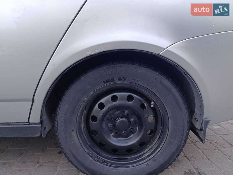 Седан ВАЗ / Lada 2170 Priora 2008 в Синельниково