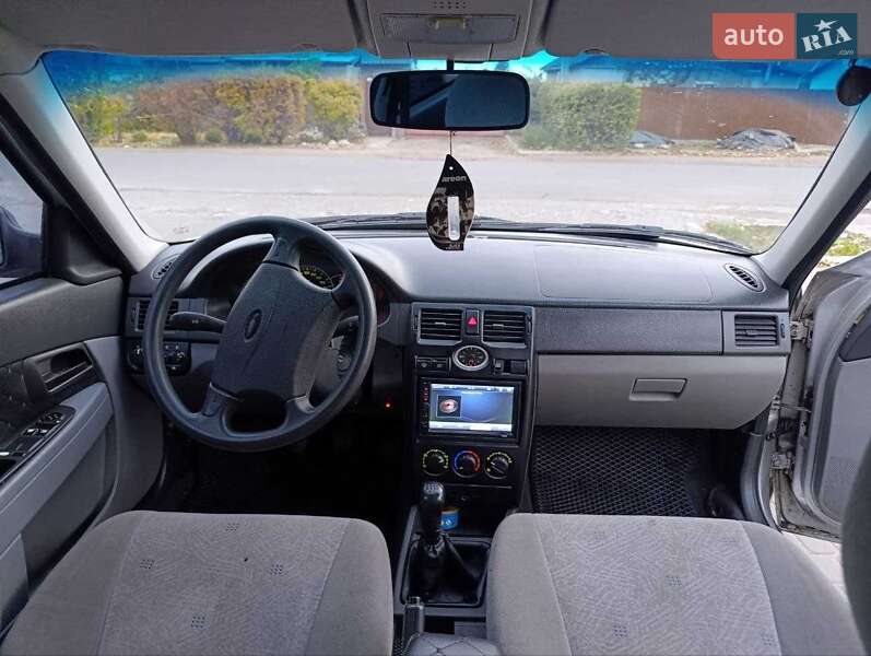 Седан ВАЗ / Lada 2170 Priora 2008 в Синельниково