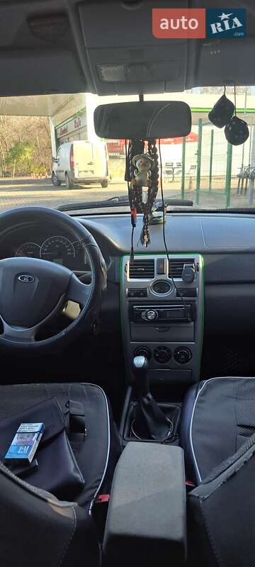 Седан ВАЗ / Lada 2170 Priora 2013 в Карлівці фото 6 Седан ВАЗ / Lada 2170 Priora 2013 в Карлівці