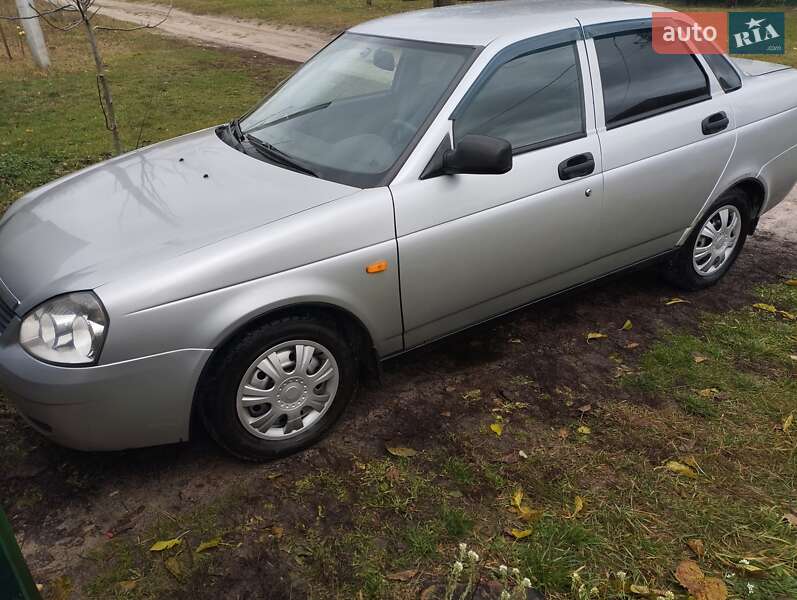 Седан ВАЗ / Lada 2170 Priora 2008 в Шостке