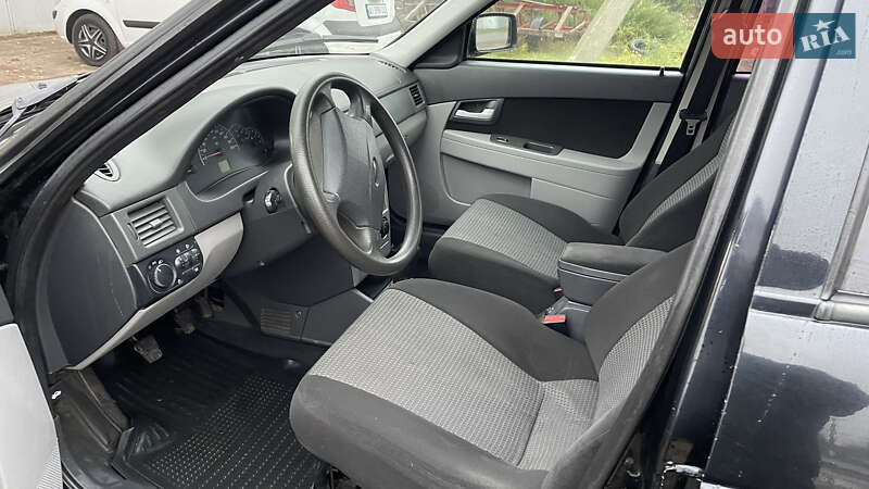 Седан ВАЗ / Lada 2170 Priora 2009 в Врадиевке фото 12 Седан ВАЗ / Lada 2170 Priora 2009 в Врадиевке