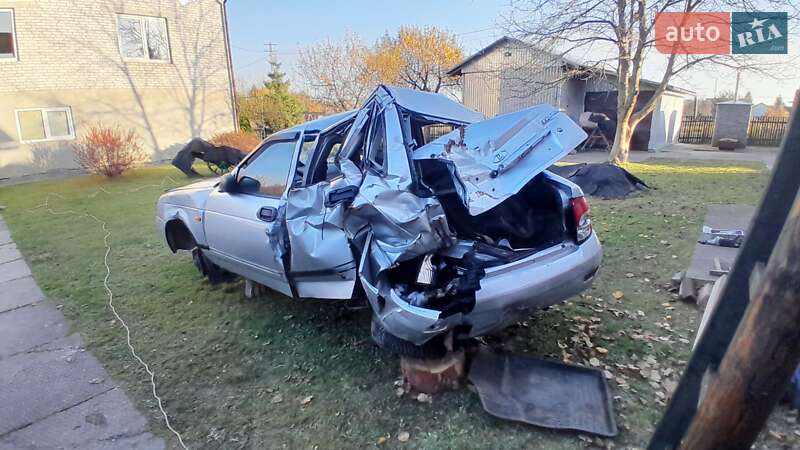 Седан ВАЗ / Lada 2170 Priora 2008 в Львові фото 4 Седан ВАЗ / Lada 2170 Priora 2008 в Львові