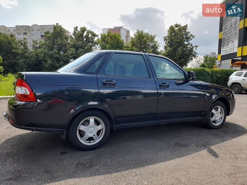 Седан ВАЗ / Lada 2170 Priora 2008 в Харькове