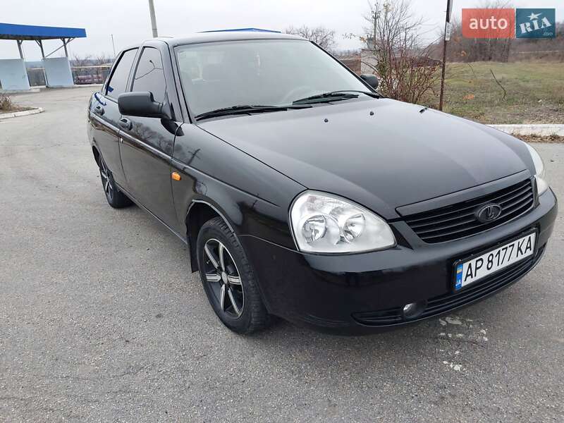 Седан ВАЗ / Lada 2170 Priora 2008 в Новониколаевке фото 5 Седан ВАЗ / Lada 2170 Priora 2008 в Новониколаевке