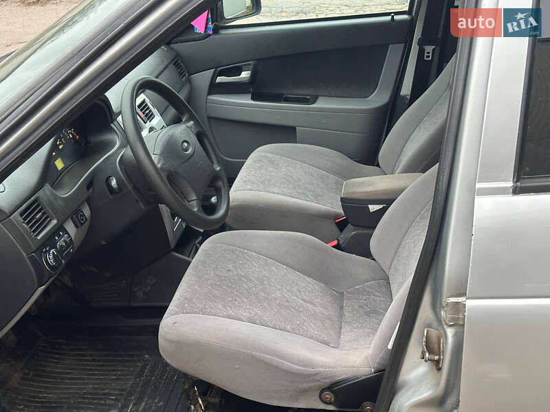 Седан ВАЗ / Lada 2170 Priora 2007 в Чернігові