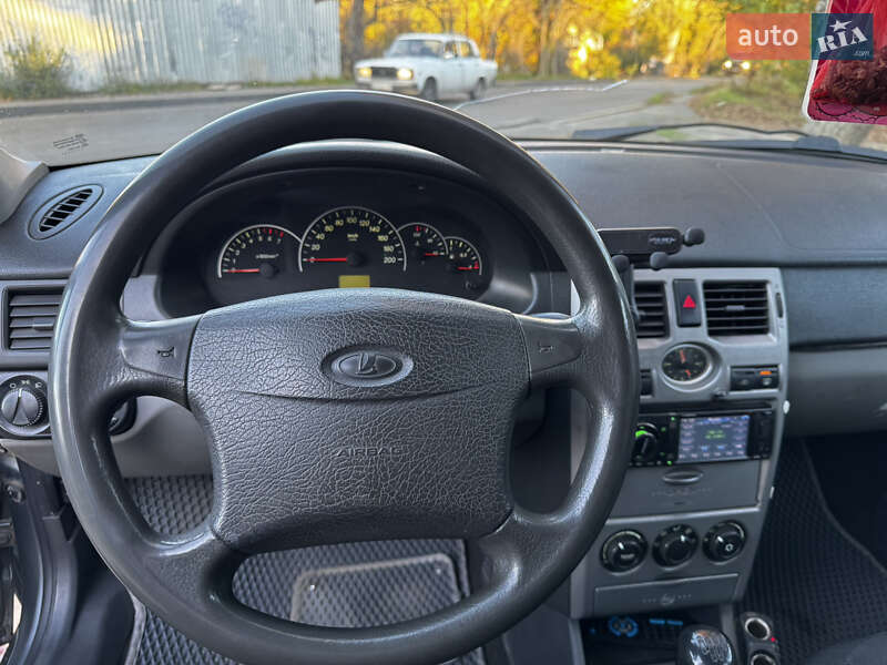 Седан ВАЗ / Lada 2170 Priora 2011 в Одесі фото 24 Седан ВАЗ / Lada 2170 Priora 2011 в Одесі