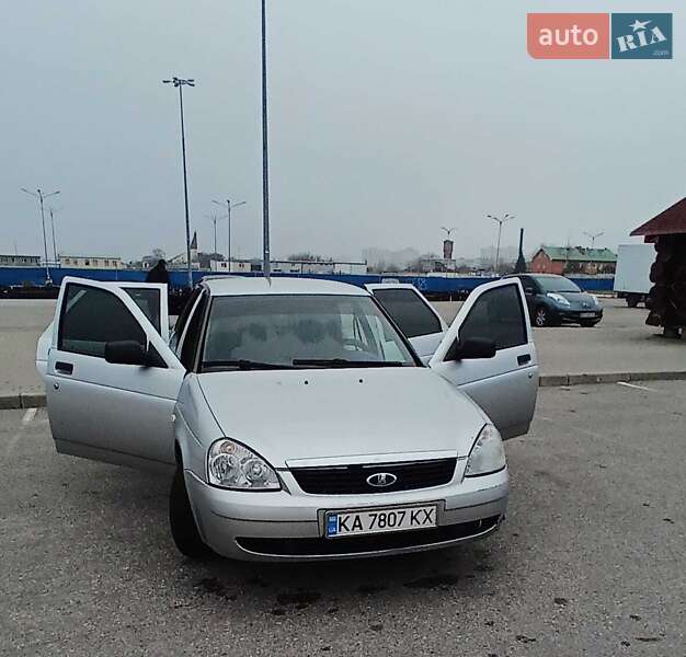 Седан ВАЗ / Lada 2170 Priora 2007 в Кривому Розі фото 14 Седан ВАЗ / Lada 2170 Priora 2007 в Кривому Розі