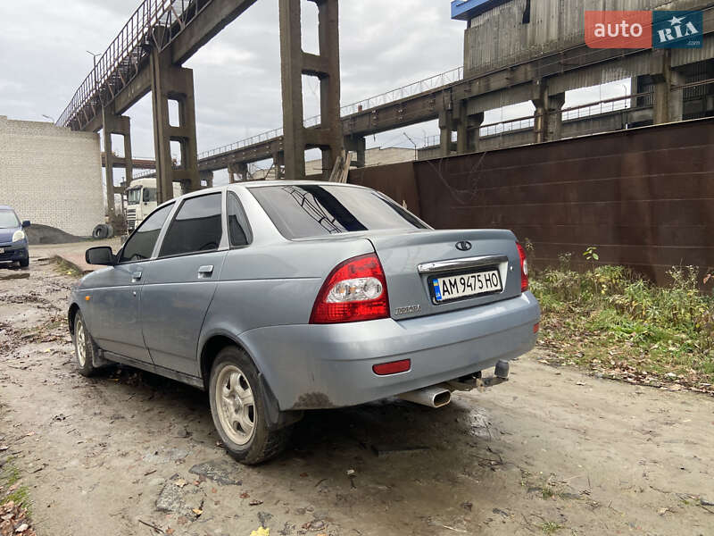 Седан ВАЗ / Lada 2170 Priora 2008 в Коростышеве