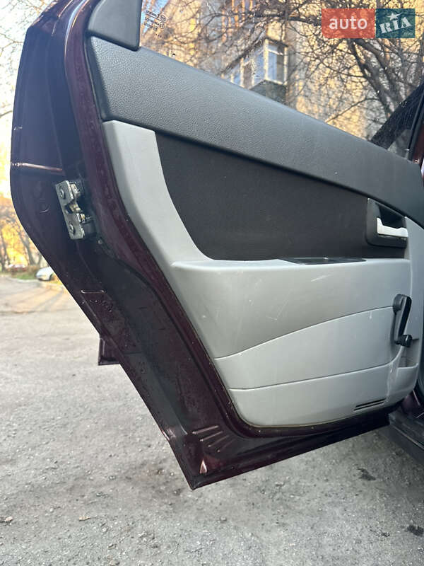 Седан ВАЗ / Lada 2170 Priora 2011 в Смеле фото 14 Седан ВАЗ / Lada 2170 Priora 2011 в Смеле