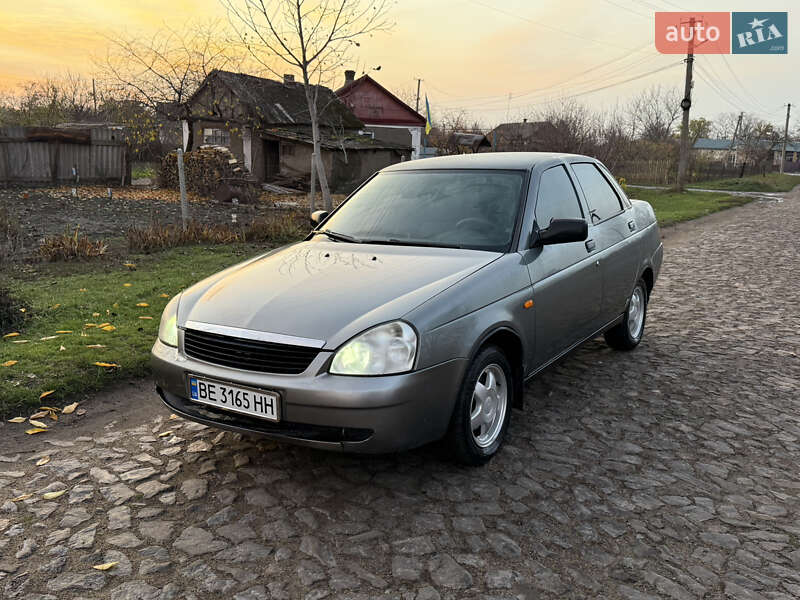 Седан ВАЗ / Lada 2170 Priora 2008 в Первомайську