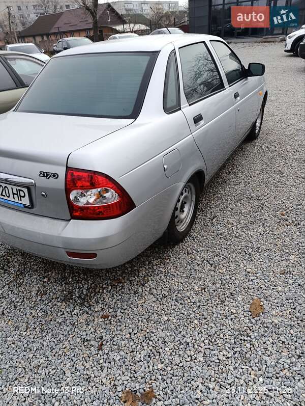 Седан ВАЗ / Lada 2170 Priora 2010 в Павлограде фото 12 Седан ВАЗ / Lada 2170 Priora 2010 в Павлограде