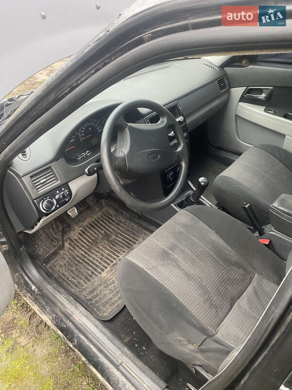 Седан ВАЗ / Lada 2170 Priora 2008 в Киеве фото 8 Седан ВАЗ / Lada 2170 Priora 2008 в Киеве