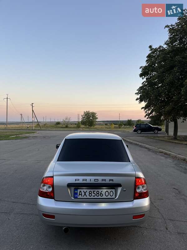 Седан ВАЗ / Lada 2170 Priora 2011 в Лозовой