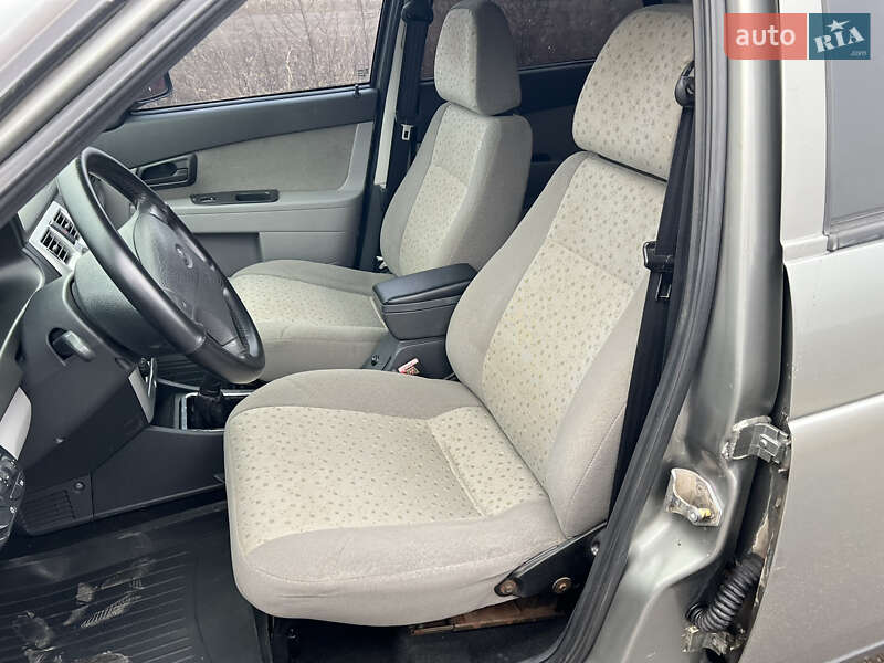 Седан ВАЗ / Lada 2170 Priora 2008 в Прилуках