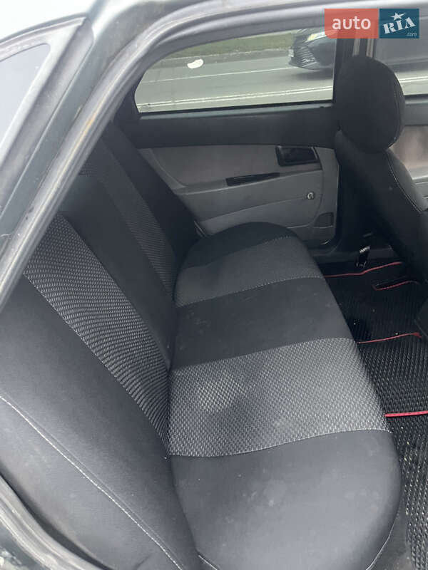 Седан ВАЗ / Lada 2170 Priora 2007 в Вінниці фото 3 Седан ВАЗ / Lada 2170 Priora 2007 в Вінниці