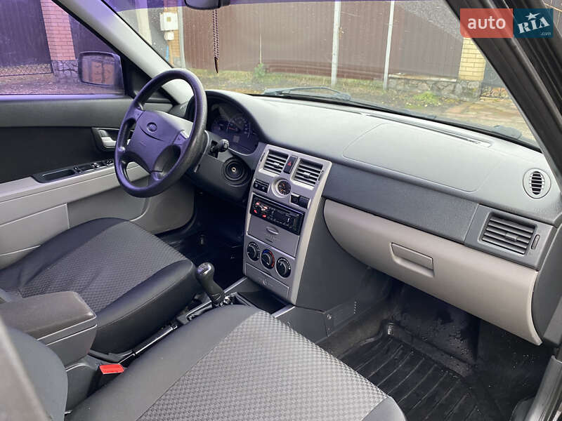 Седан ВАЗ / Lada 2170 Priora 2011 в Ахтырке