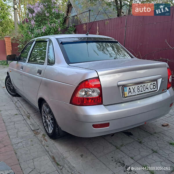 Седан ВАЗ / Lada 2170 Priora 2009 в Радомышле