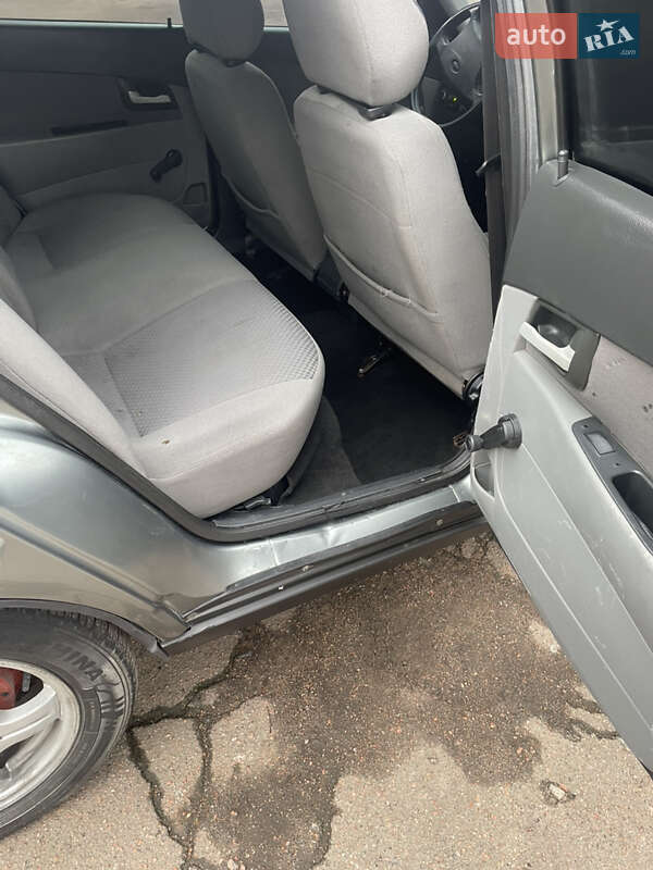 Седан ВАЗ / Lada 2170 Priora 2011 в Корсуне-Шевченковском фото 12 Седан ВАЗ / Lada 2170 Priora 2011 в Корсуне-Шевченковском