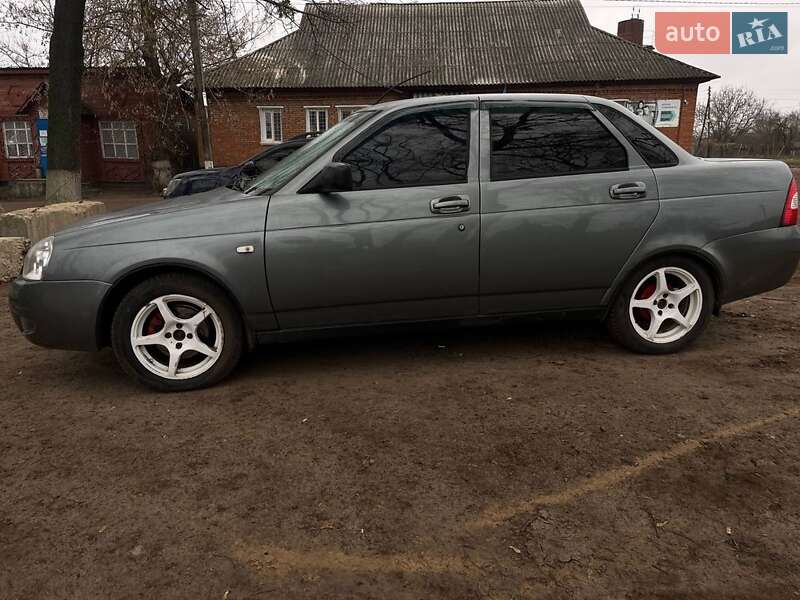 ВАЗ / Lada 2170 Priora 2011 ВАЗ / Lada 2170 Priora 2011