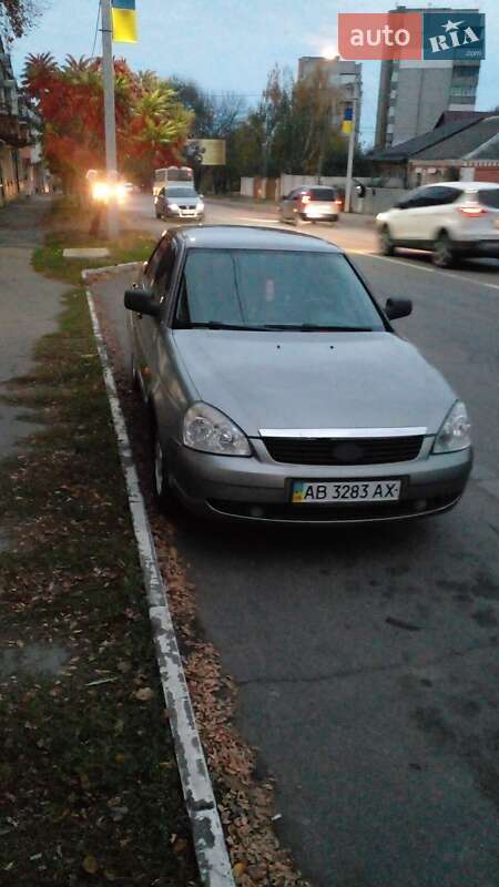 Седан ВАЗ / Lada 2170 Priora 2008 в Умані