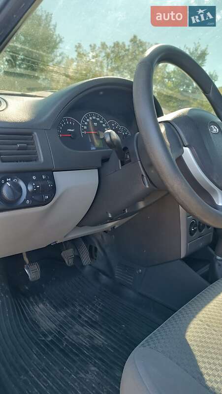 Седан ВАЗ / Lada 2170 Priora 2013 в Шишаки