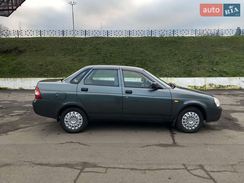 Седан ВАЗ / Lada 2170 Priora 2008 в Первомайске фото 9 Седан ВАЗ / Lada 2170 Priora 2008 в Первомайске