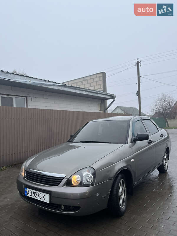 Седан ВАЗ / Lada 2170 Priora 2007 в Казатине фото 3 Седан ВАЗ / Lada 2170 Priora 2007 в Казатине