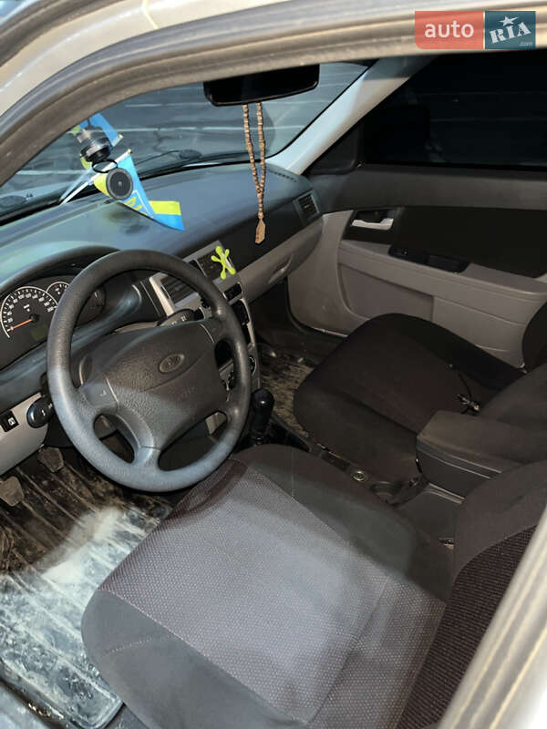 Седан ВАЗ / Lada 2170 Priora 2009 в Полтаве