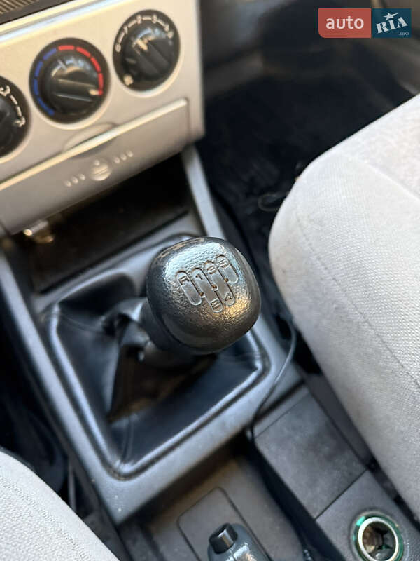 Седан ВАЗ / Lada 2170 Priora 2007 в Чернигове