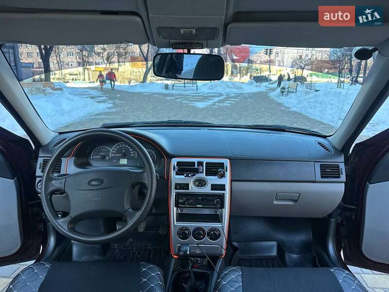 Седан ВАЗ / Lada 2170 Priora 2008 в Житомире