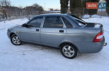 Седан ВАЗ 2170 Priora 2008 в Красном