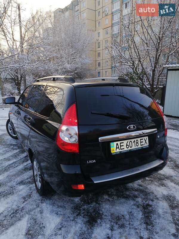 Универсал ВАЗ / Lada 2171 Priora 2012 в Кривом Роге
